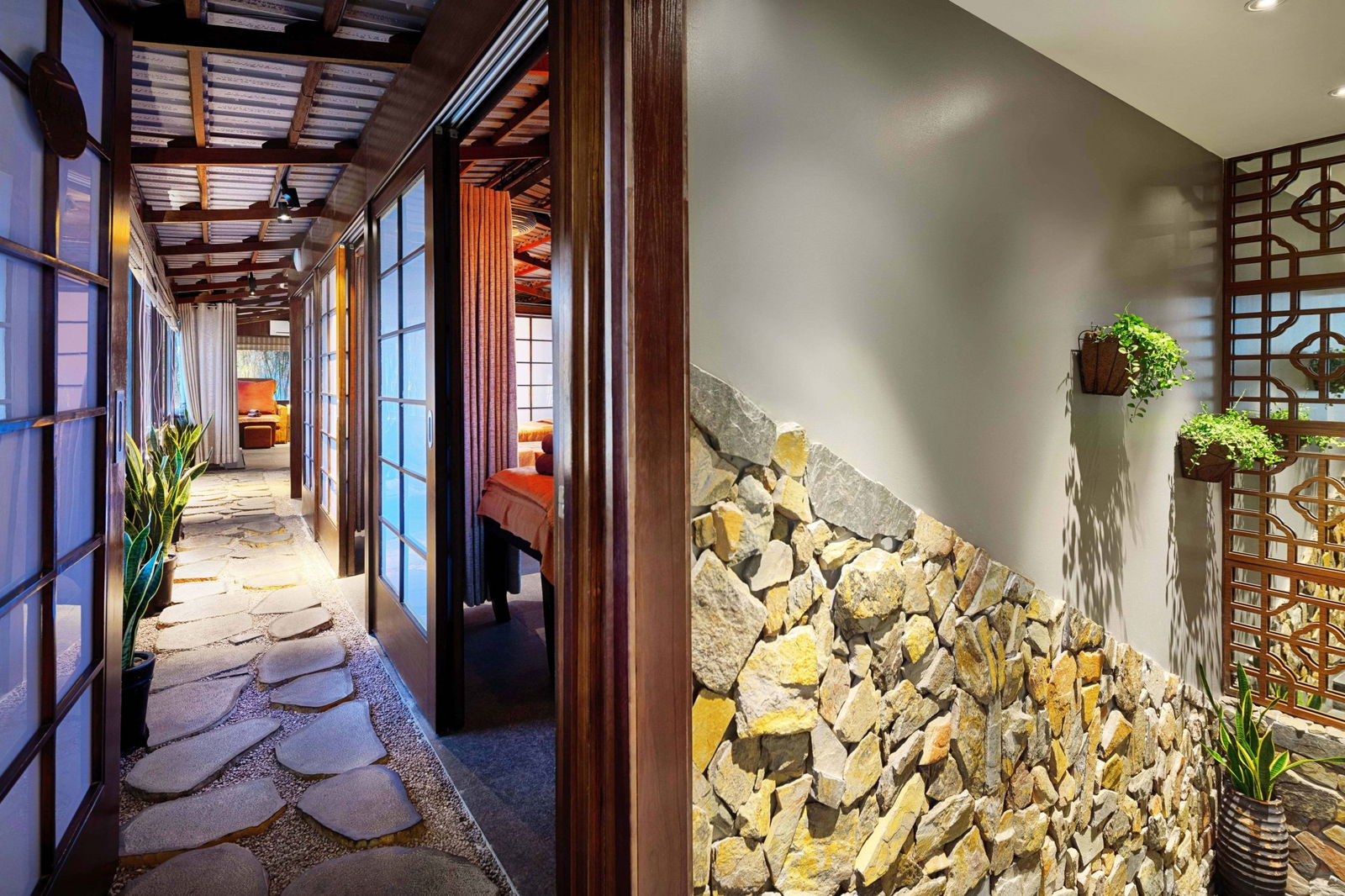 Silverland Sakyo Hotel
