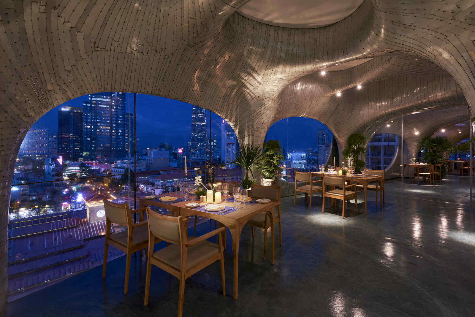 Year End Party Checklist: A–Z Planning Guide for Companies 3 Smith's Kitchen and Bar at Silverland Ben Thanh with a VIP dinner city view