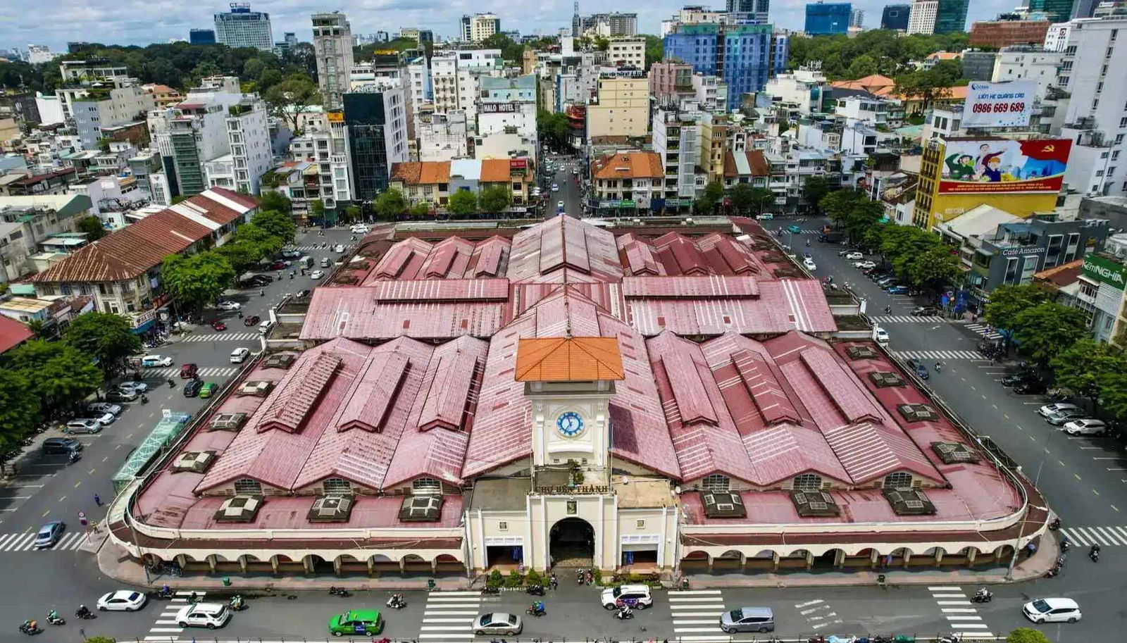 7 facts you should know about Ben Thanh market