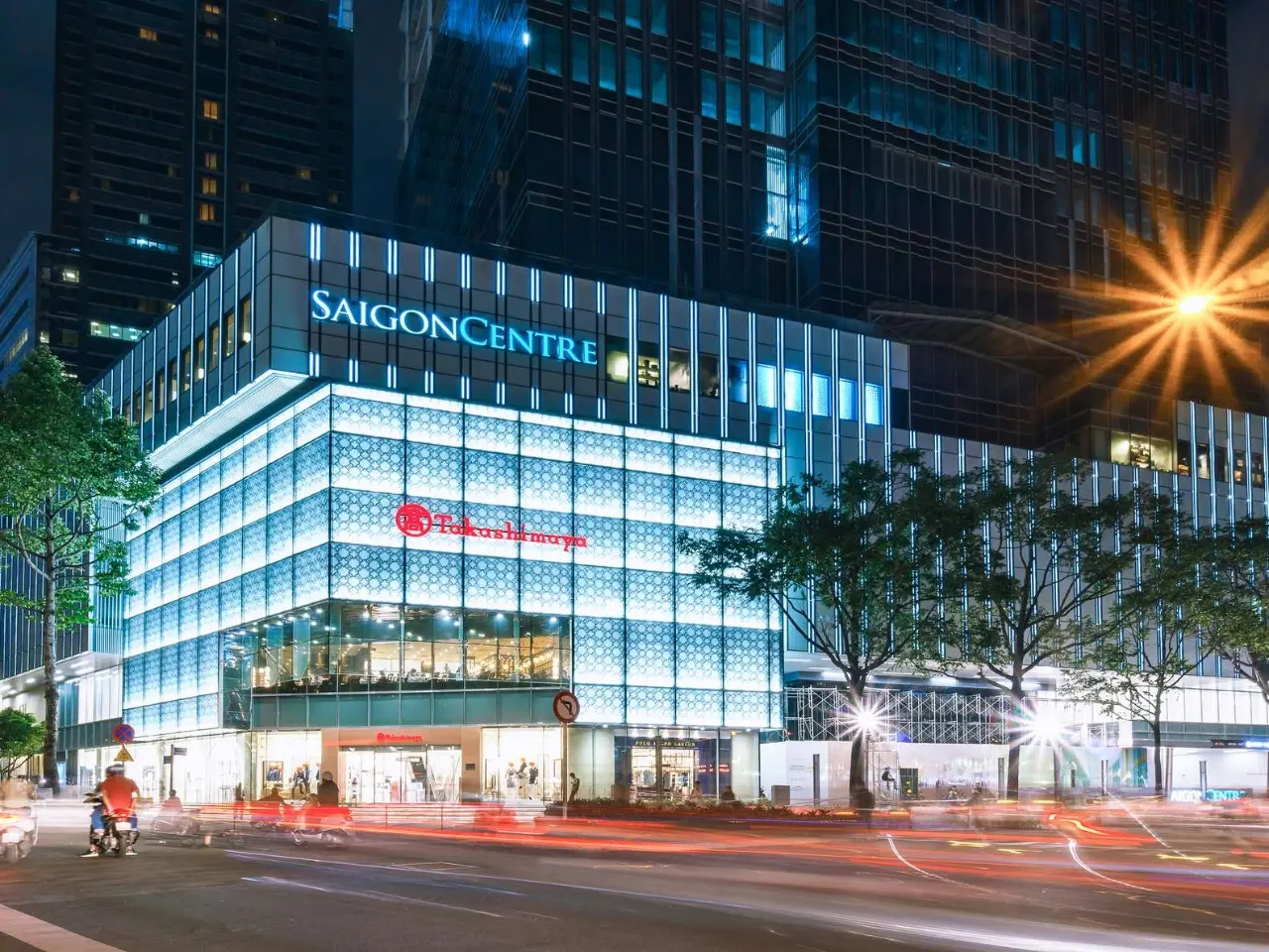 "Bỏ Túi 10" Địa Điểm Du Lịch Sài Gòn 3 Ngày 9 7.-Saigon-Centre-The-Ultimate-Shopping-Destination-In-District-1