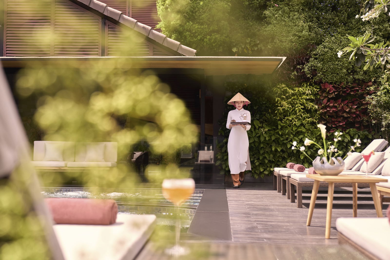 Rooftop Jacuzzi Pool (1) Rooftop Jacuzzi Pool (1)