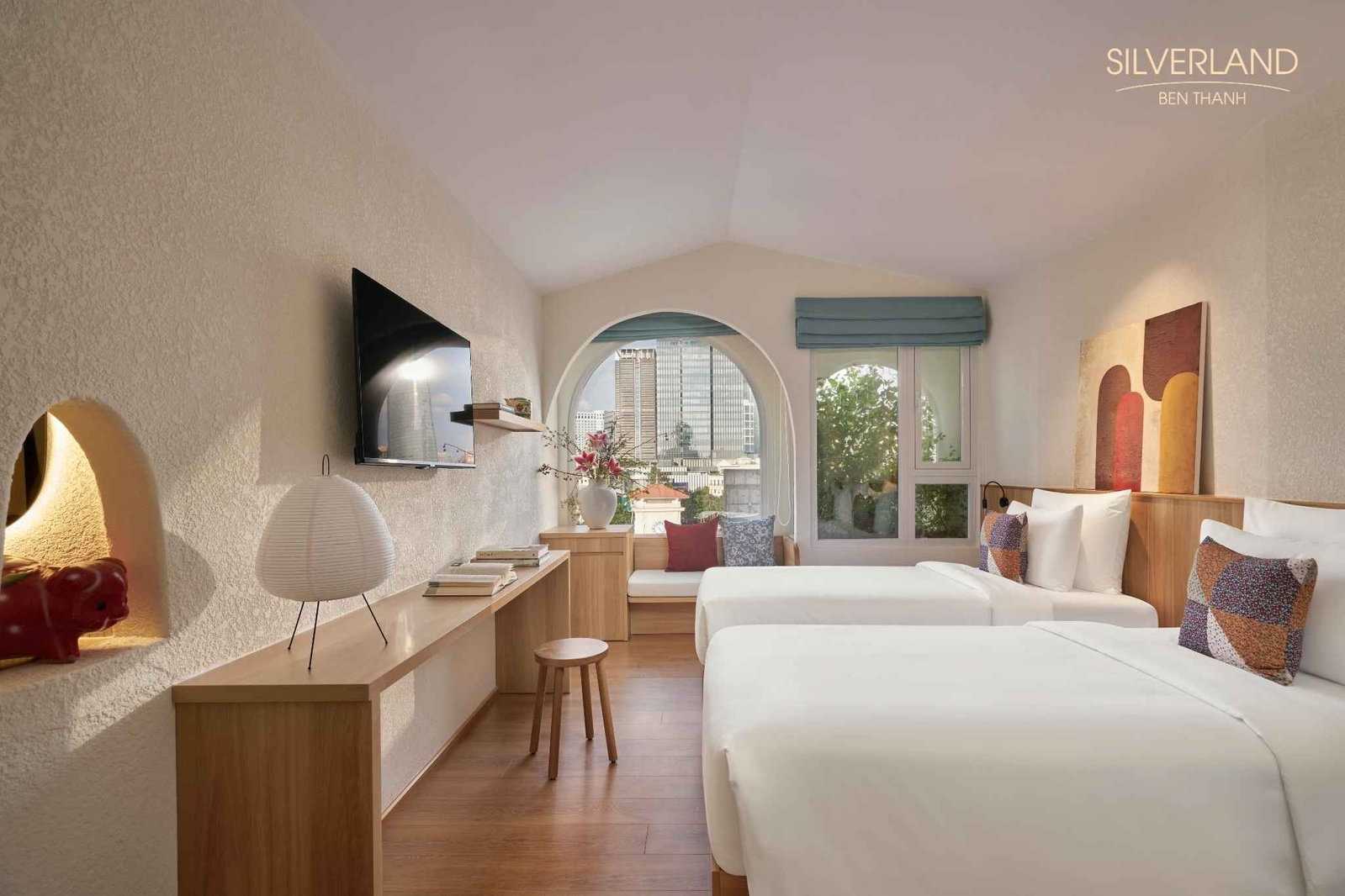 Khách sạn Silverland Bến Thành và Silverland Sakyo Được Vinh Danh Tại Traveloka Guest Review Awards 2026