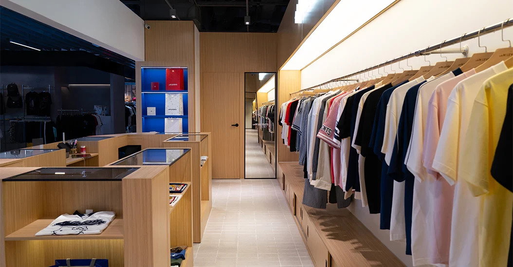 Best Local Fashion Brands to Buy in Saigon 2 saigon-fashion-guide-levents
